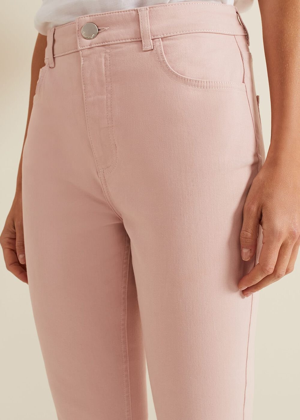 Lindsey Cropped Straight Leg Jeans
